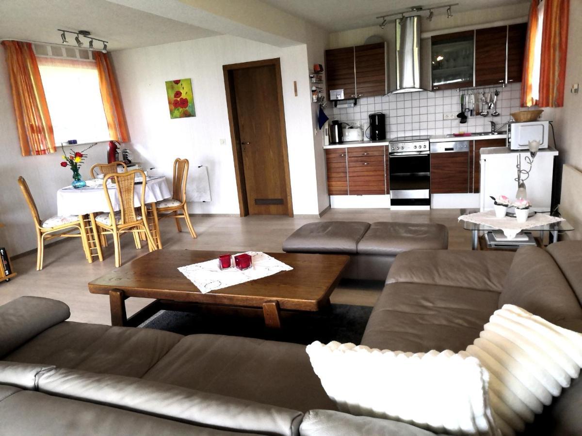 Ferienwohnung Kling Bischofsheim an der Rhoen Exterior photo